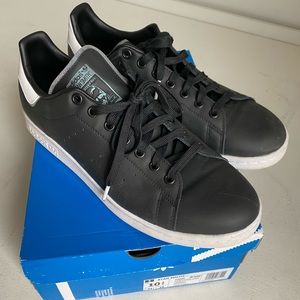 ADIDAS STAN SMITH MENS SIZE 10.5
